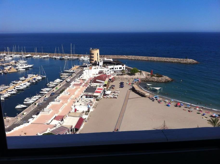 Primera Linea De Playa, La Arena A Tus Pies